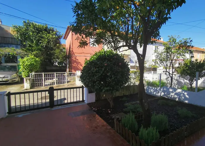 - Casa Inteira Villa Coimbra